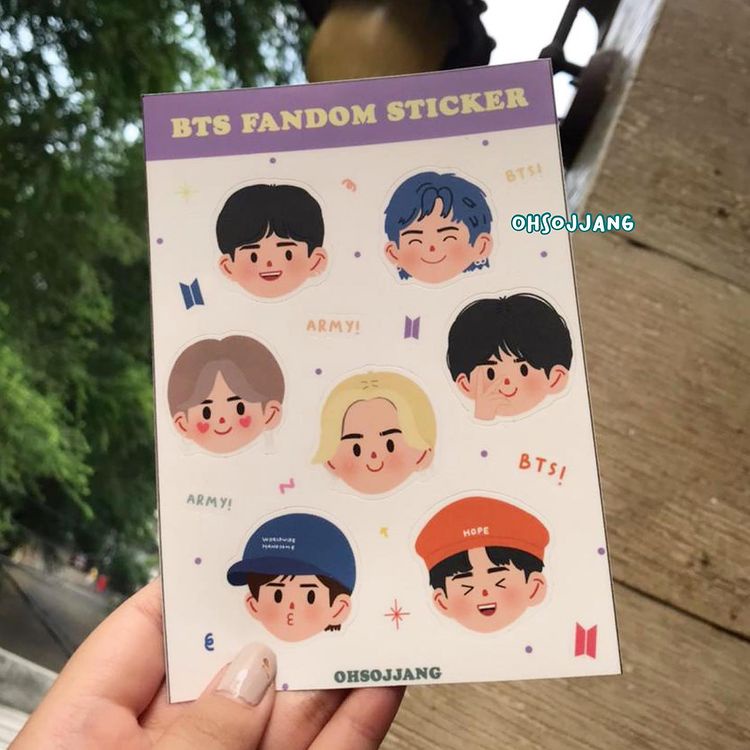 BTS FANDOM KISS CUT STICKER ARMY