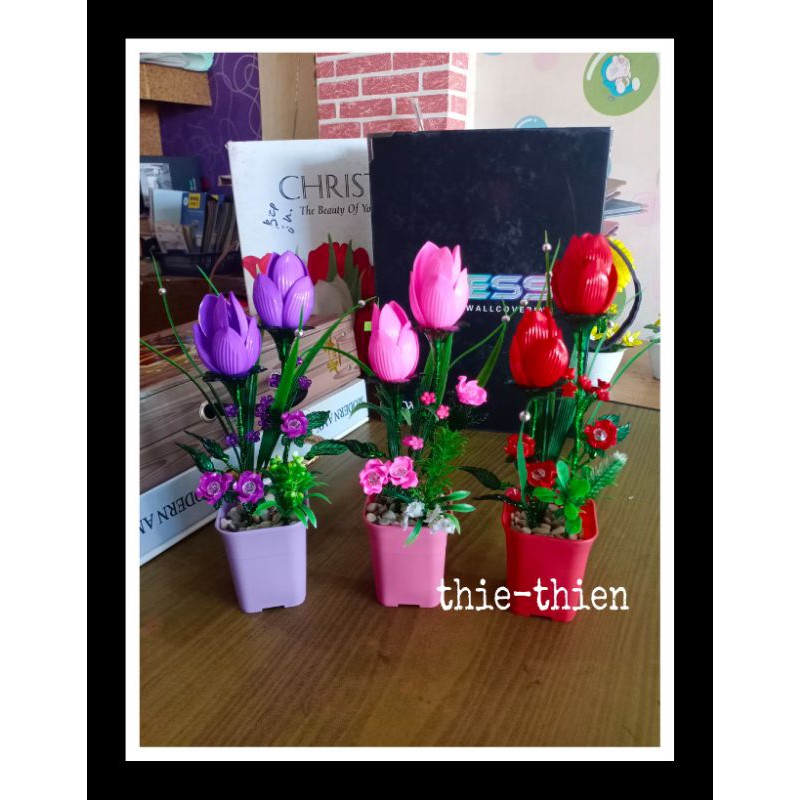 BUNGA MINI AKRILIK TULIP