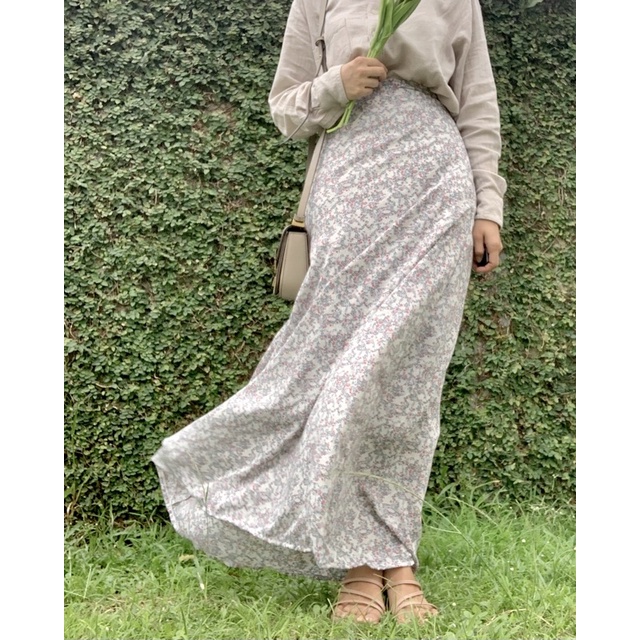 FLORAL SKIRT ADA SAKU / ROK MOTIF BUNGA/ ROK A LINE KOREAN STYLE / Long Skirt / vintage skirt-Light grey Furing