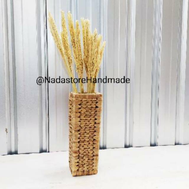 Water Hyacinth Wicker Vase / Vas / Bejana / Tempat Bunga Kering Tanaman Artificial T 40 cm L 15 cm