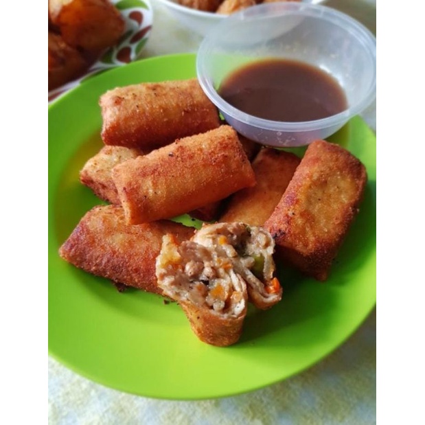 

risoles rogout ayam wortel bu lia surabaya