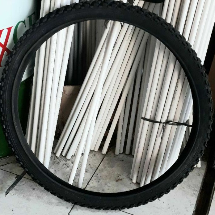 Ban Luar Sepeda 26 x 1.95  Swallow  Warna Hitam