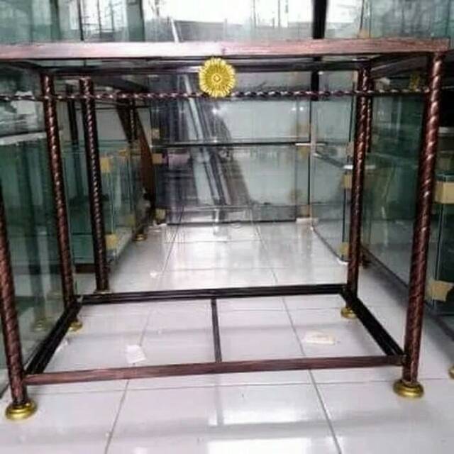 Rak besi ukuran 80x40