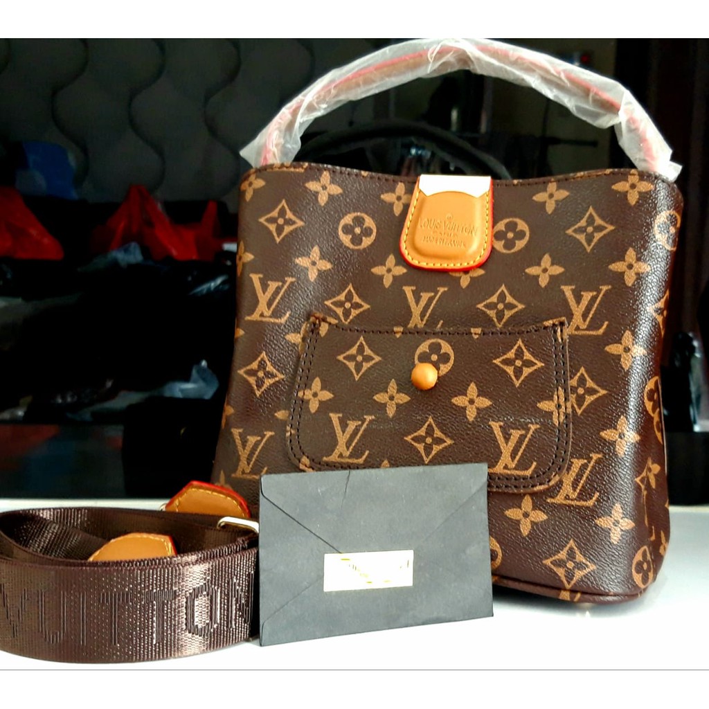 BEST SELLER TAS WANITA HOBO LV premium 3 ruang tas batam