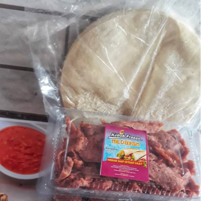 

Kulit kebab lebanese+ daging kebab iris matang enak bangets