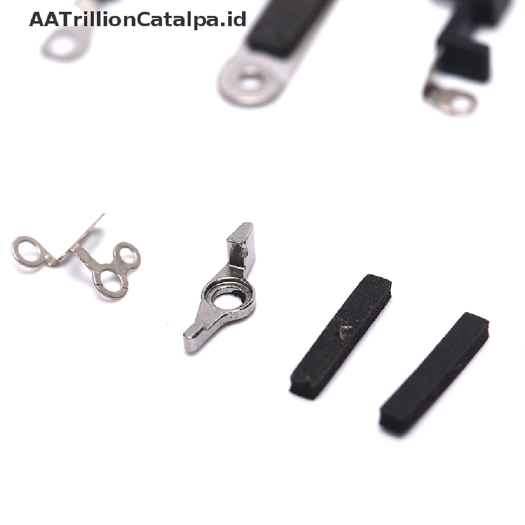 (AATrillionCatalpa) Bracket Metal Full body inner Kecil holder iPhone 5 / 5c / 5s / 6 / 6splus / 7 / 8