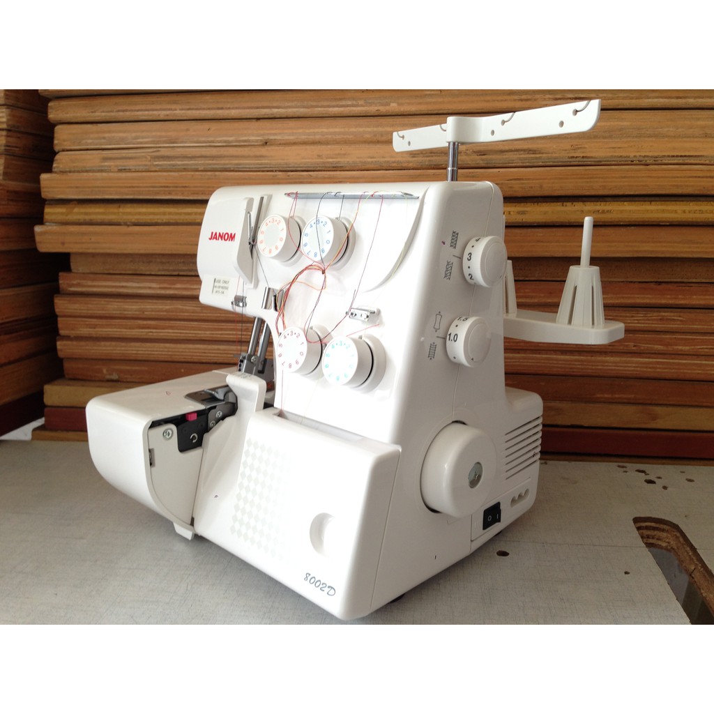 JANOME 8002D Mesin Jahit Obras Neci