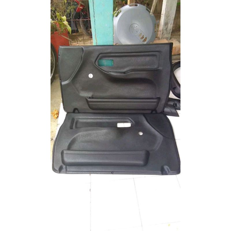 Dortrim Pintu depan Taft & Feroza