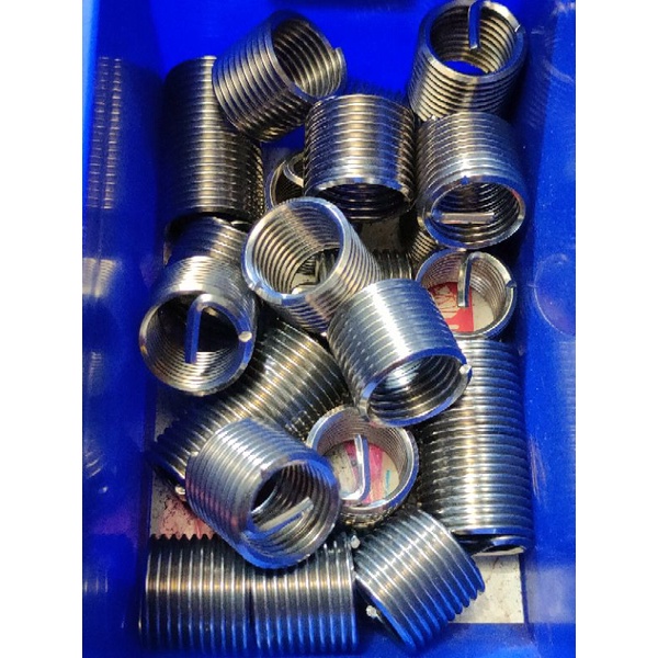 Recoil. Helicoil. M20x2.5 type 1.5D