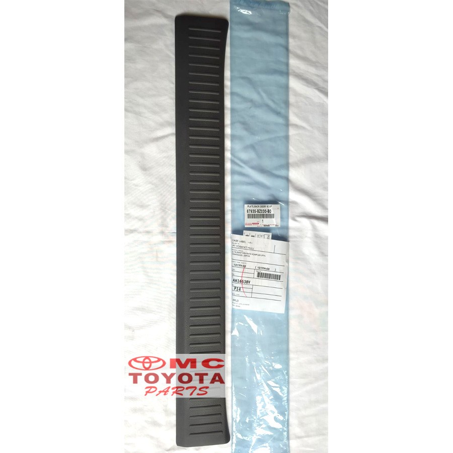 Sill Plate/List Plate Belakang Bagasi Rush Terios 67935-BZ030-B0