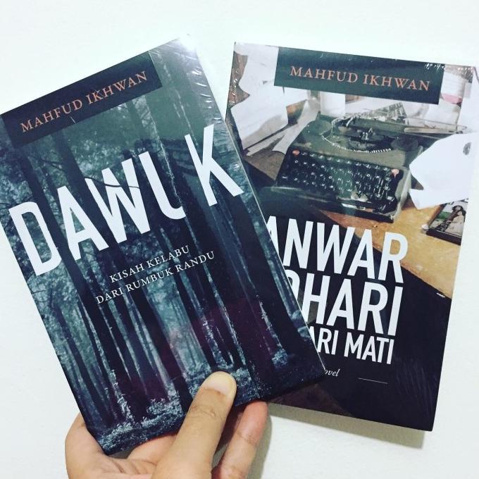 Paket Novel Dawuk dan Anwar Tohari Mencari Mati by Mahfud Ikhwan