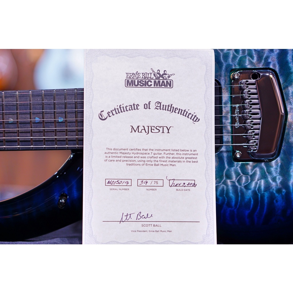 Ernie Ball Music Man John Petrucci Majesty 7  Hydrospace   m015219