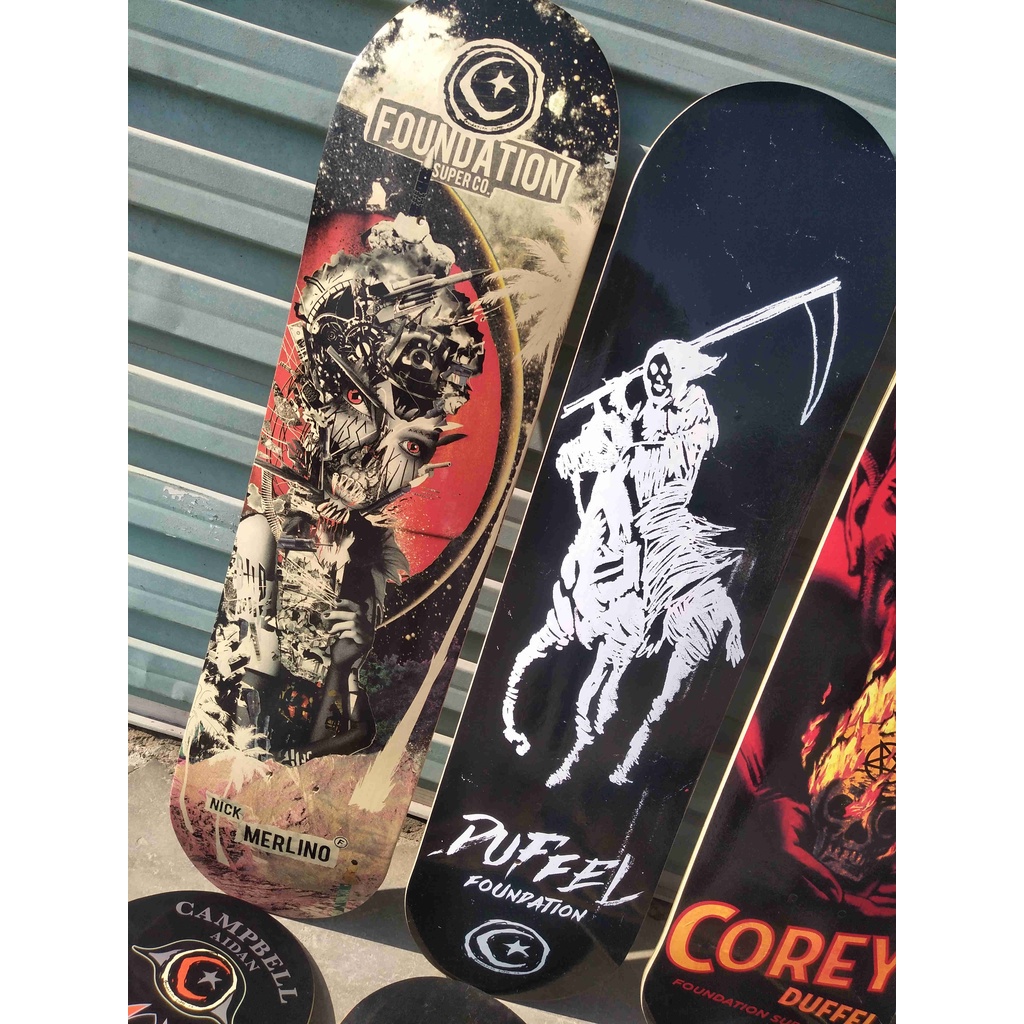 Foundation DECK SKATEBOARD Ukuran 31x8 Inch Untuk Dewasa