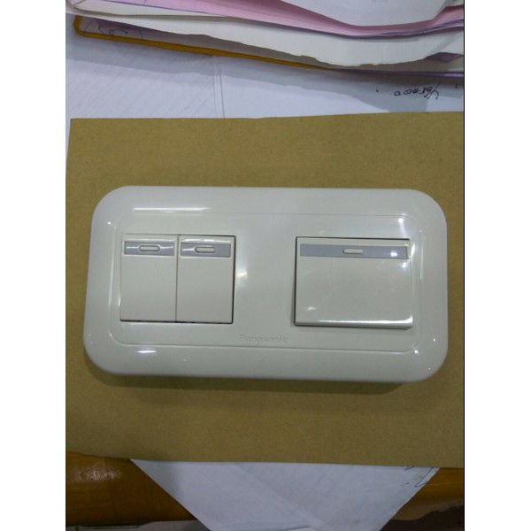 saklar 3 geng panasonic
