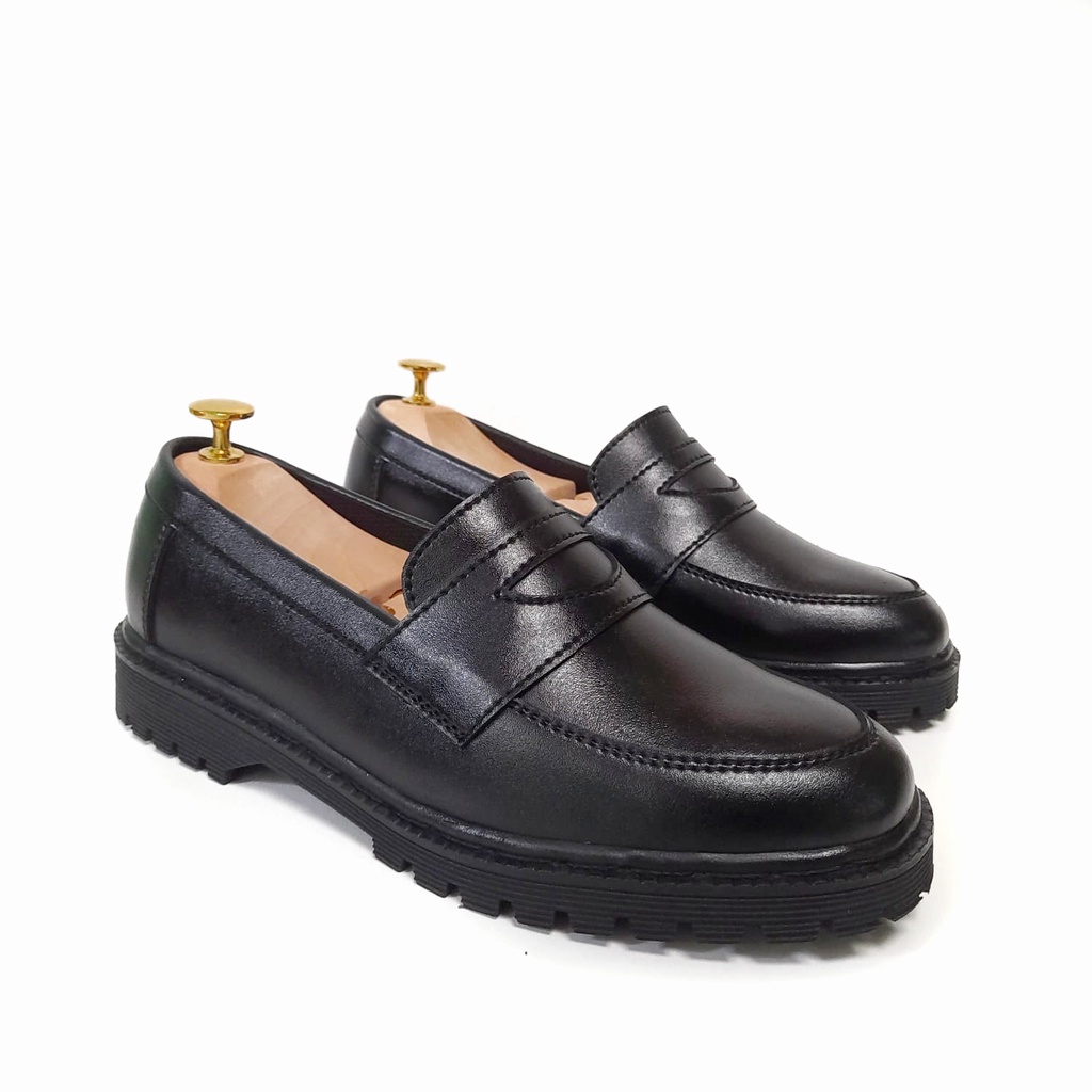 SEPATU PRIA FORMAL LOAFER KASUAL HITAM POLOS TERBARU