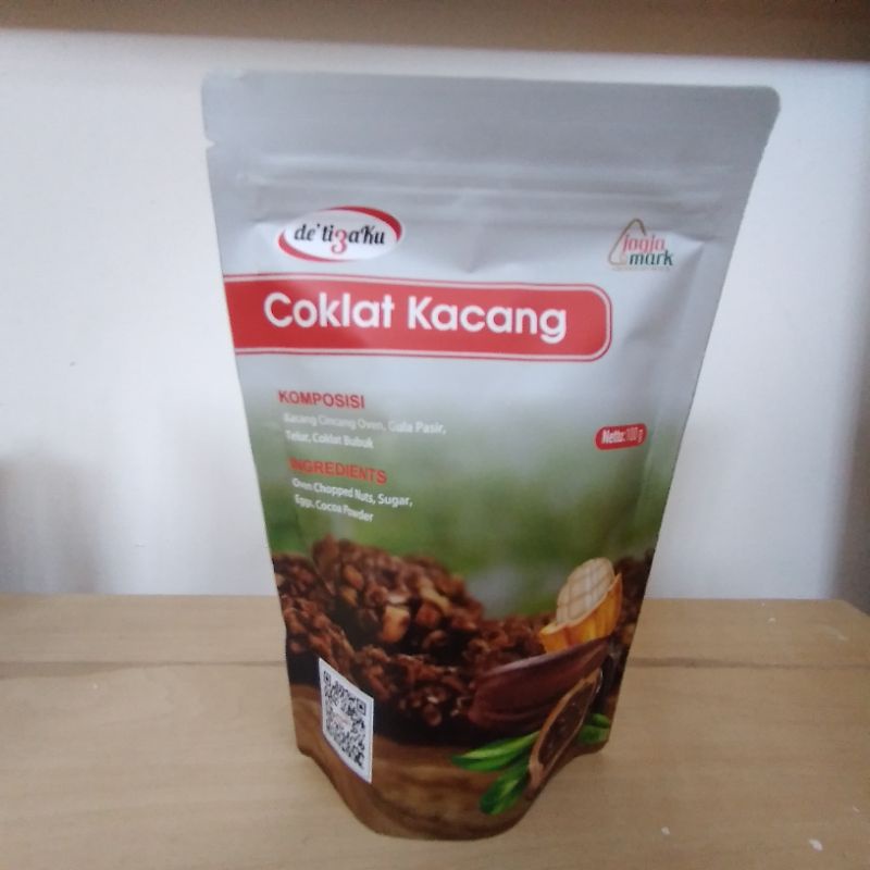 

Coklat Kacang