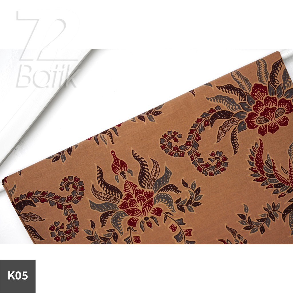 KAIN BATIK PREMIUM Bahan Katun Motif Kembang Puspo Warna Cream Krem Crem Coklat 728149 Cap 72 Jarik Jarit Samping Kebat Panjang Batik Katun Modern Premium Bahan Seragam Batik Pernikahan Kantor Keluarga Murah Kamen Jadi Batik Bali Lembaran