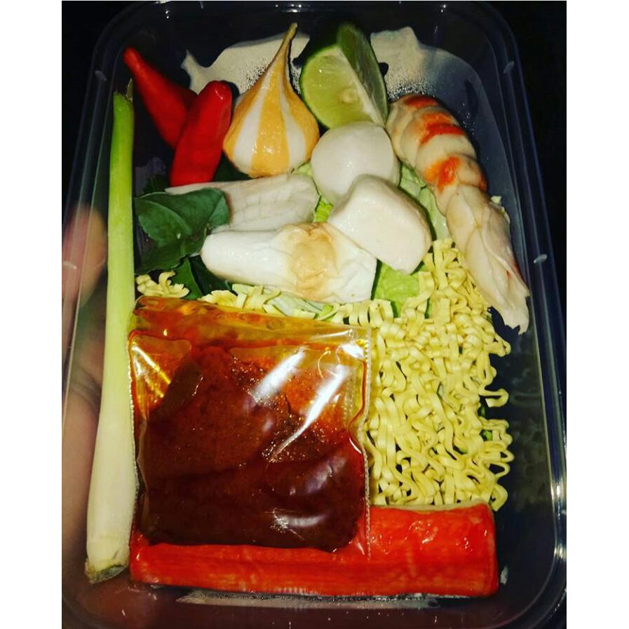 

SUKI INSTANT KOMPLIT BUMBU TOMYAM