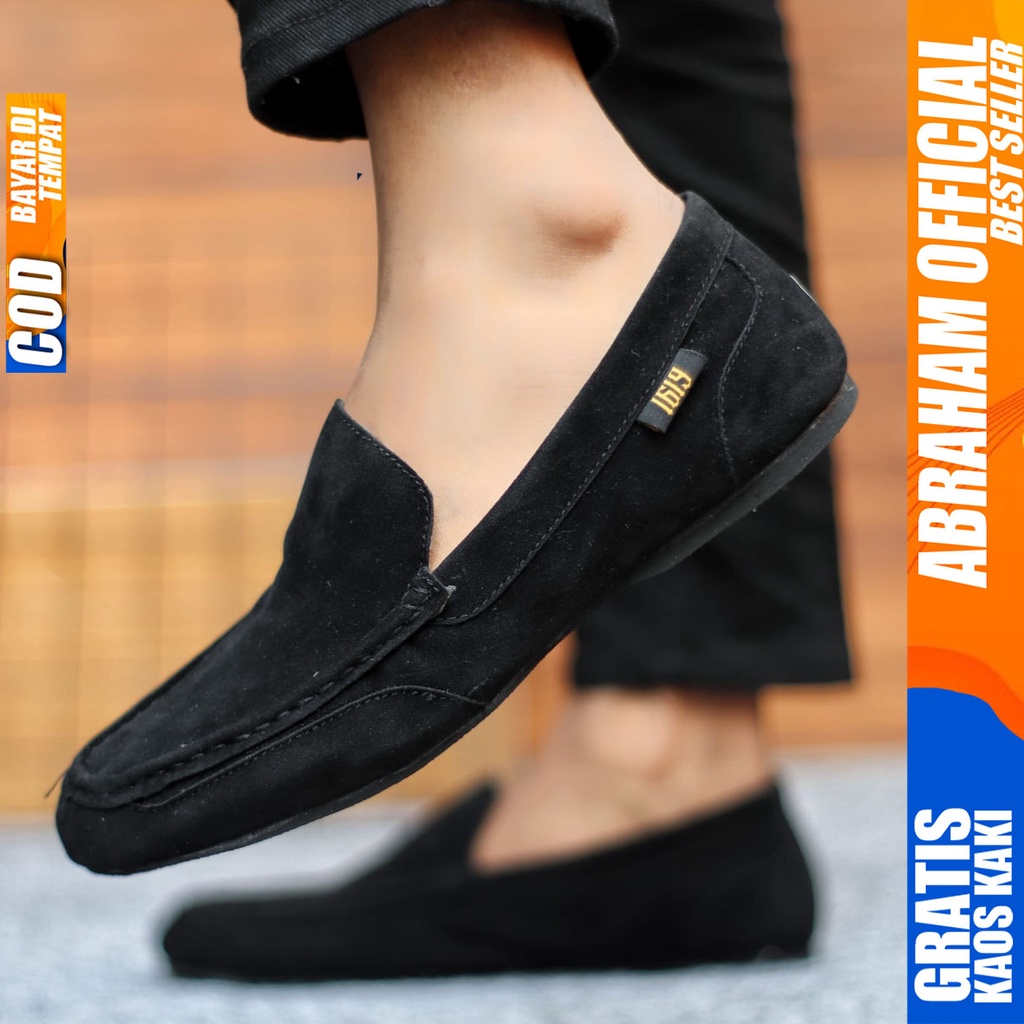 Sepatu Slip On Pria Sepatu Casual Pria Suede Kerja Kantor Kuliah Kondangan Sepatu Slop Pria Sepatu Hitam Pria MOODMAX ABRAHAM