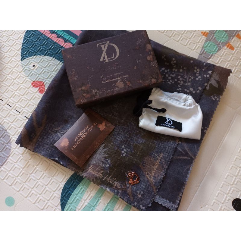 Preloved Hijab ZytaDelia