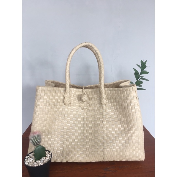 tas anyam bali / tas jali anyam