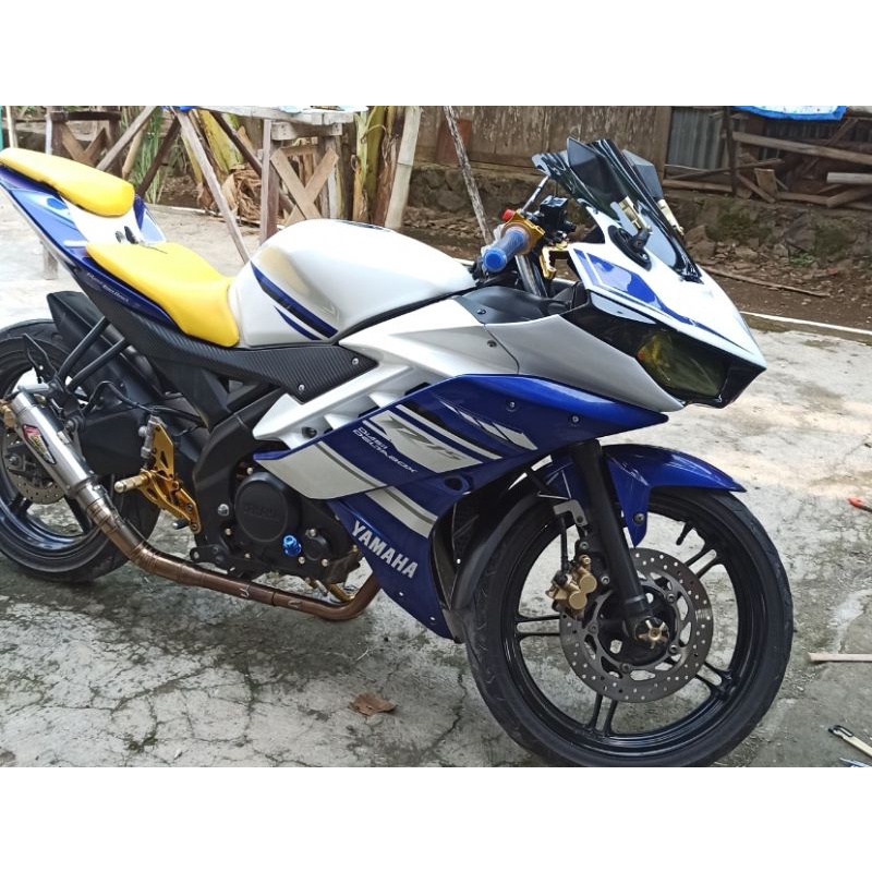 topeng kedok HL lampu  R15 model R25 + winglet