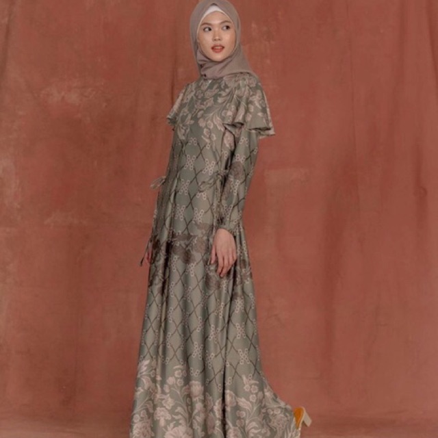 Rinjani Dress Wearing Klamby