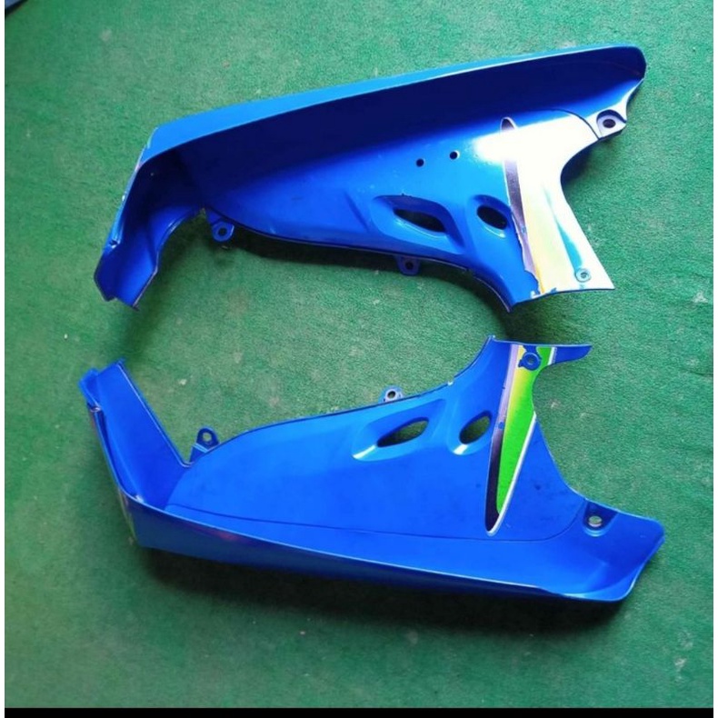 SAYAP DEPAN SHOGUN 110 BOX DEPAN SHOGUN 110 TAHUN 2003 WARNA BIRU