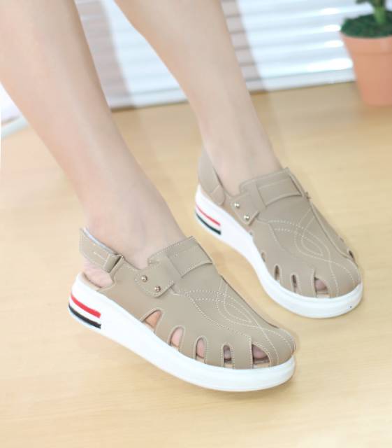 Sendal Wedges Sepatu Wedges Mulan 2013