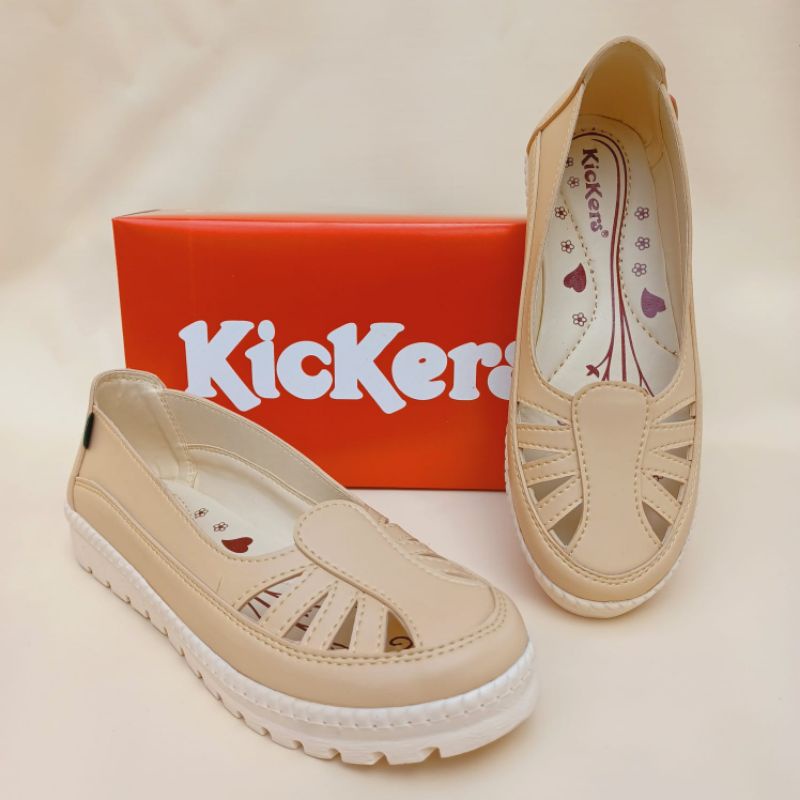 Sepatu Wanita kickers Slip On kode Aulia 34. Tersedia size jumbo/bigsize