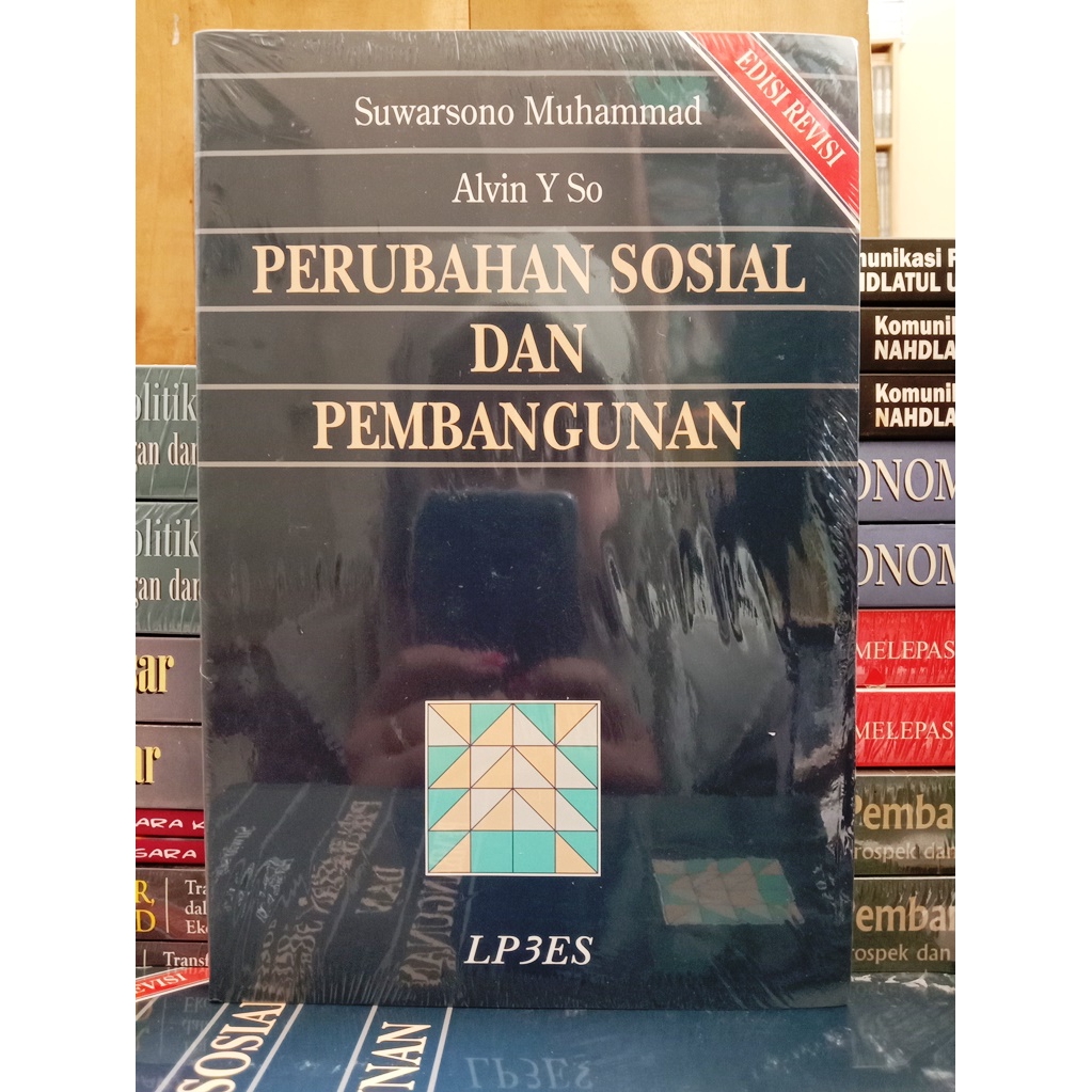 Jual Perubahan Sosial Dan Pembangunan Edisi Revisi - Suwarsono Muhammad ...