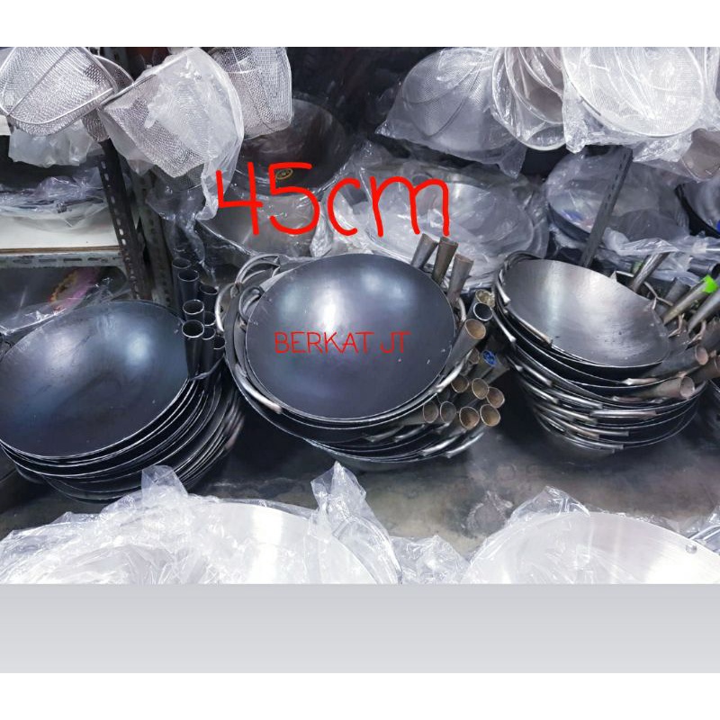 WAJAN BESI 45CM/WAJAN BESI CAMPURAN 45CM GAGANG/KUALI BESI 45CM