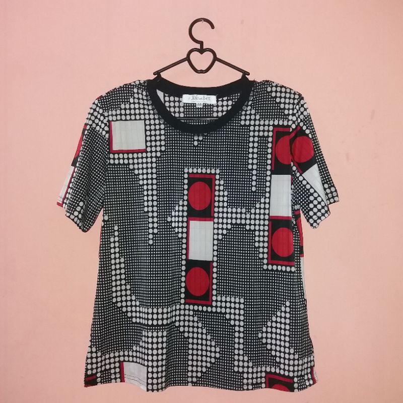[Thrift /Preloved] Blouse Vintage polkadot putih merah