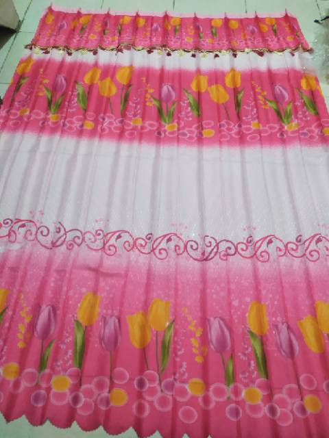 Gorden murah motif tulip 150x200 cm