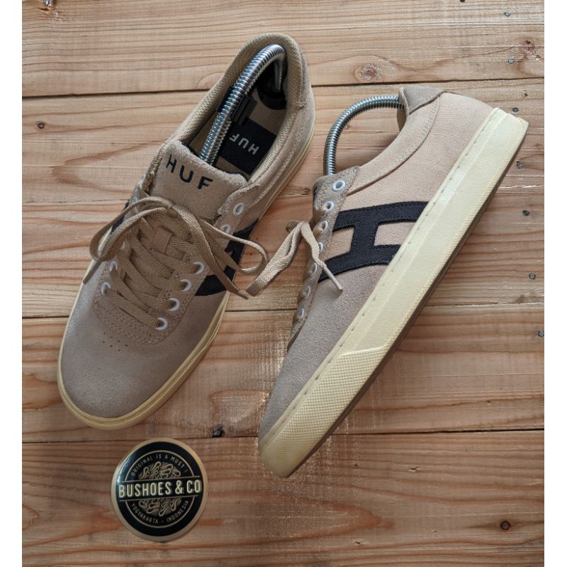 Sepatu Huf Galaxy Beige