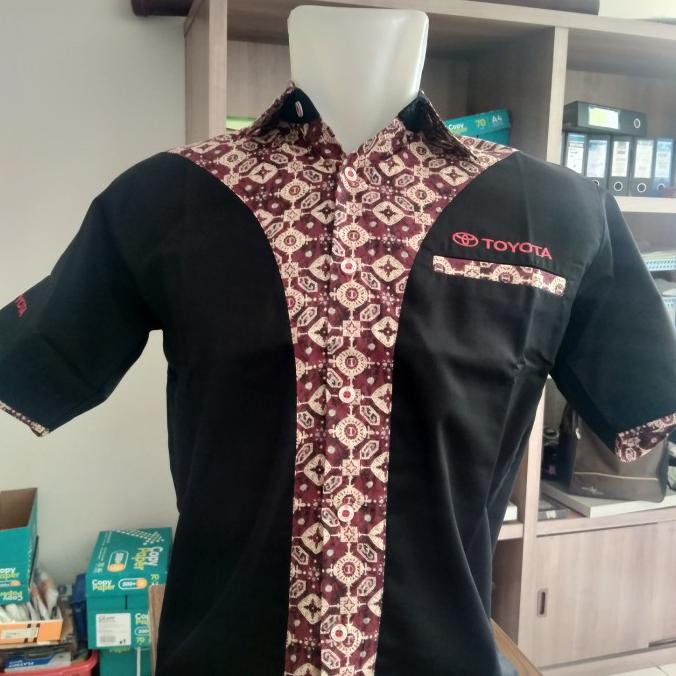 Baju Kemeja Toyota kombinasi Batik Lets Go Beyond-Black