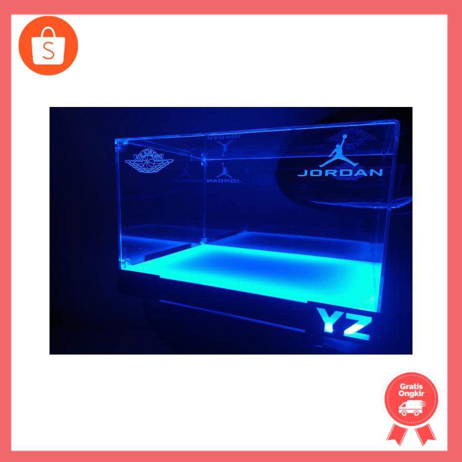 box sepatu led / box sepatu murah / box sepatu acrylic / akrilik / box