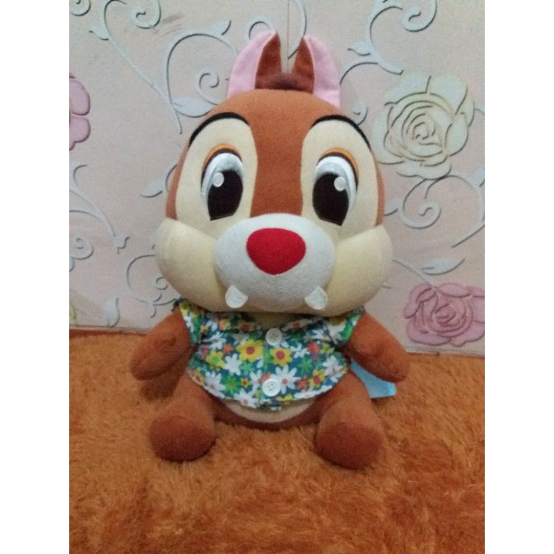 Boneka Tupai Disney