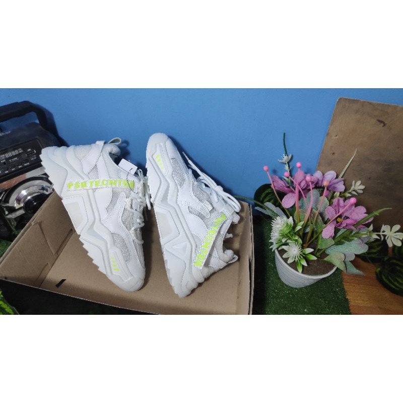 SEPATU IMPORT WANITA | SNEAKERS WANITA | SNEAKERS WANITA IMPORT