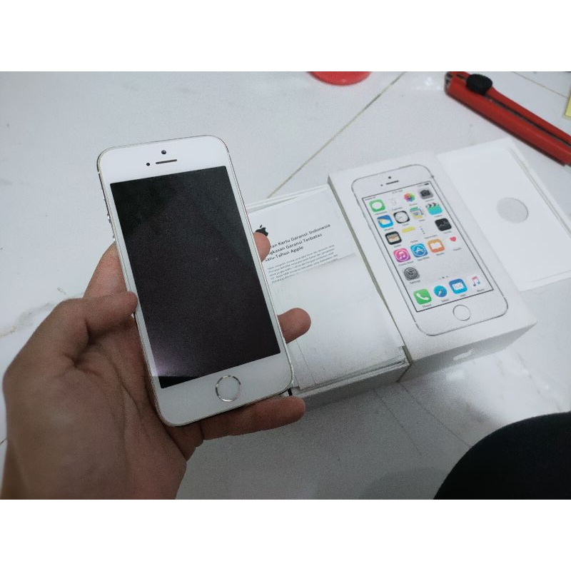 iphone 5s lock icloud