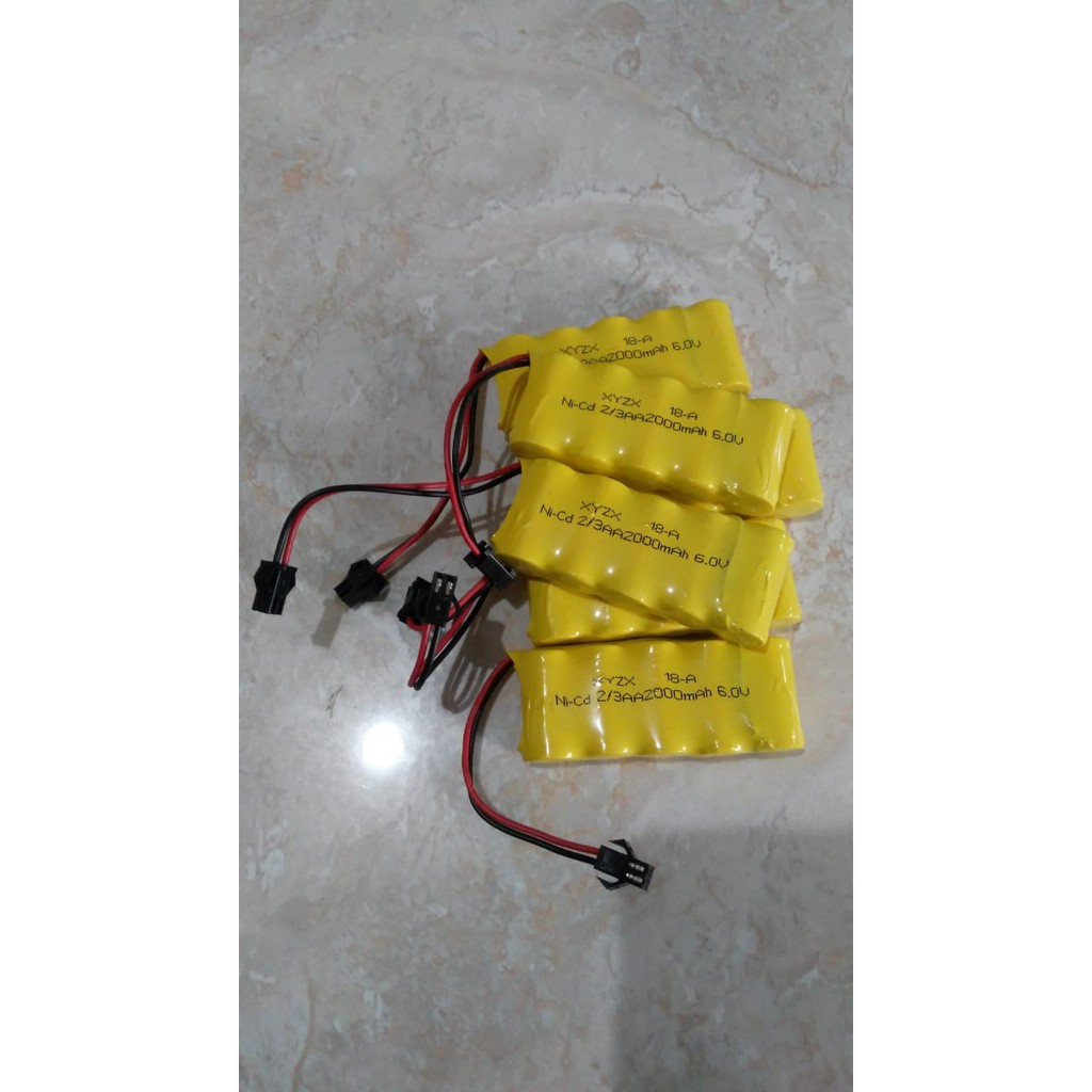 Baterai Batre Mobil RC 6V 2000mAh 2/3 Socket Hitam Tinggi 3cm