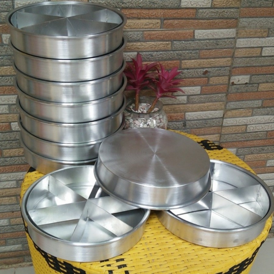 Loyang Cake Kue Sekat Bulat Aluminium 20cm 6 lubang Bongkar Pasang