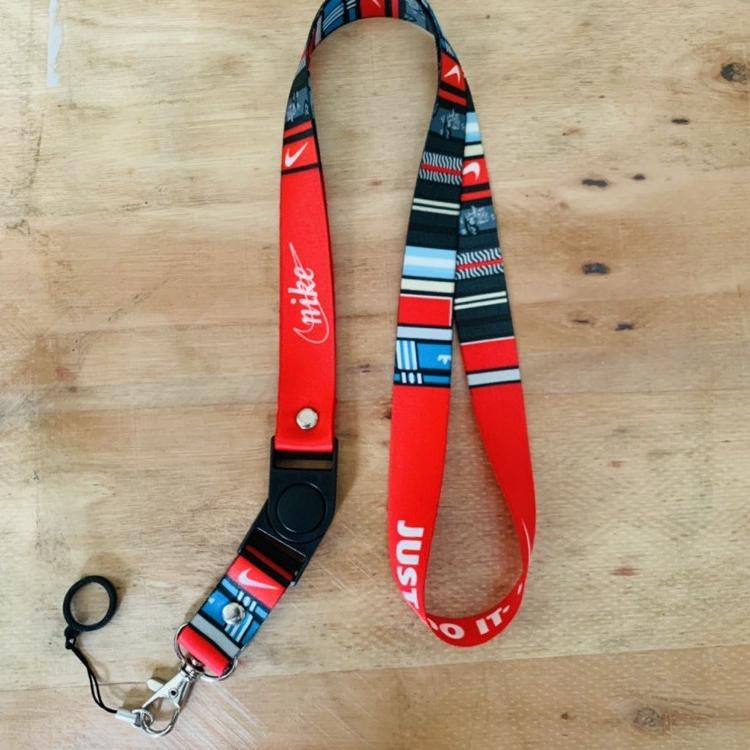 

✤Serba Murah Lanyard Printing Gantungan ID Card Nike Sneaker 43 ➨