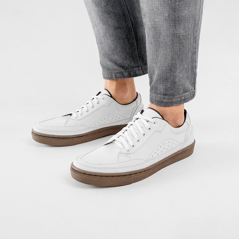 JOSE WHITE GUM |ManNeedMe x ARF| Sepatu Sneakers Pria Casual Shoes ORIGINAL