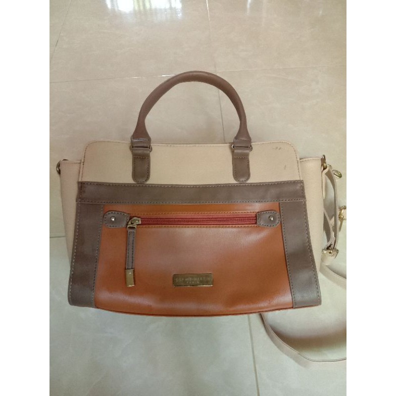 Preloved Tas Wanita Sophie Martin