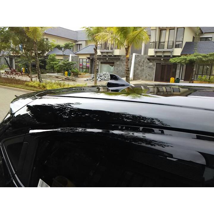 Shark Fin Antenna untuk Mobil Hyundai Santa Fe Hitam