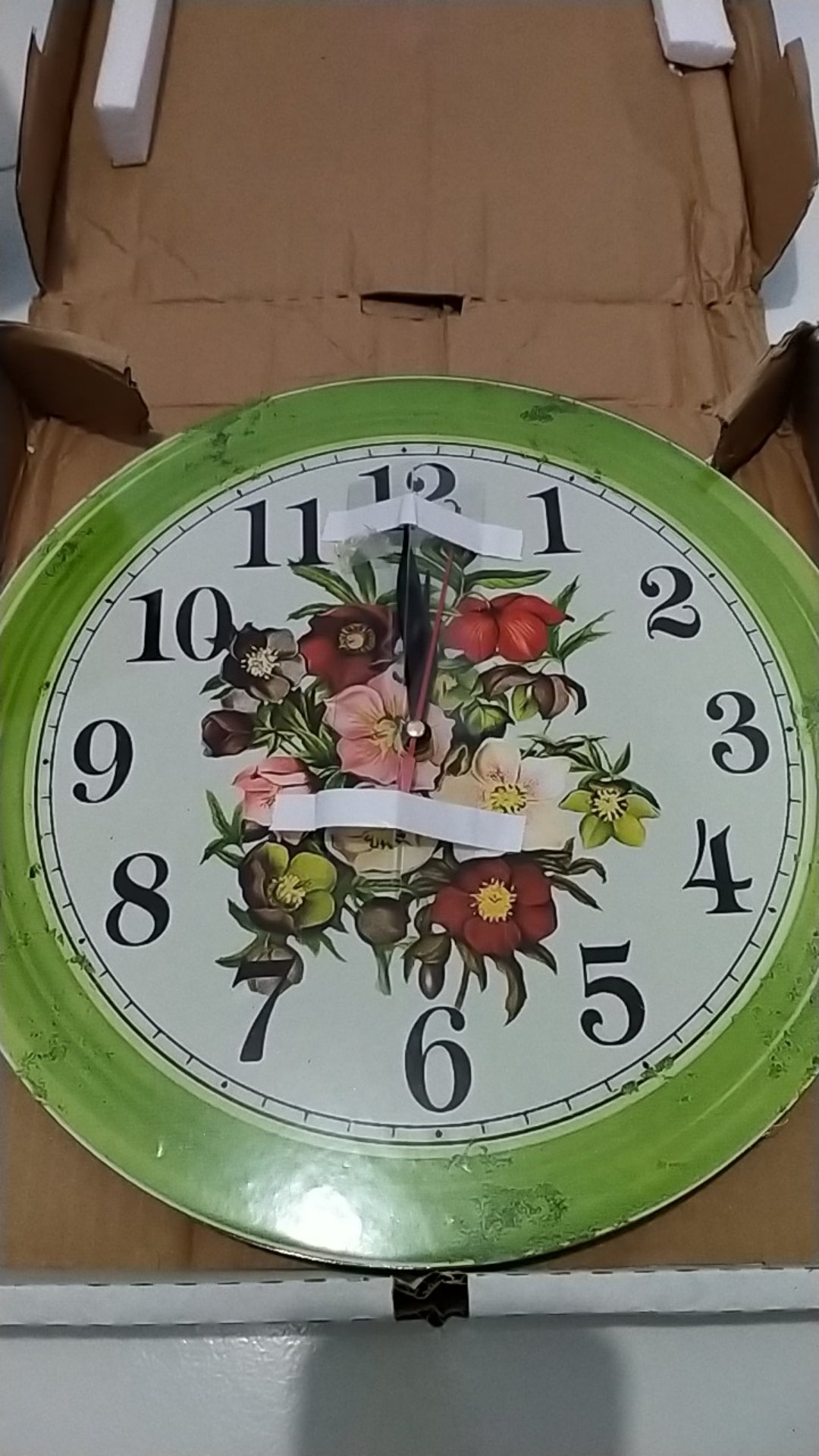 013 Jam Dinding Kayu Unik Motif Buah Buahan