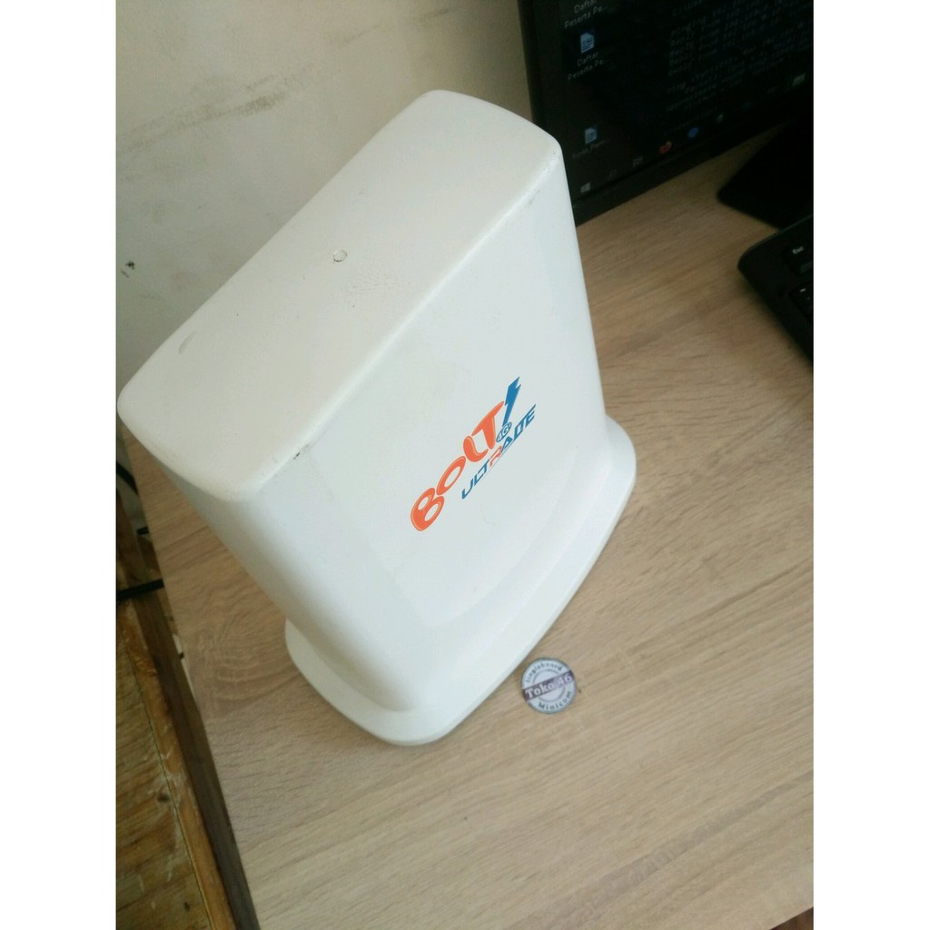 BOLT BL 200 Home Router ULTRA LTE 4G Modem TAURUS BL200