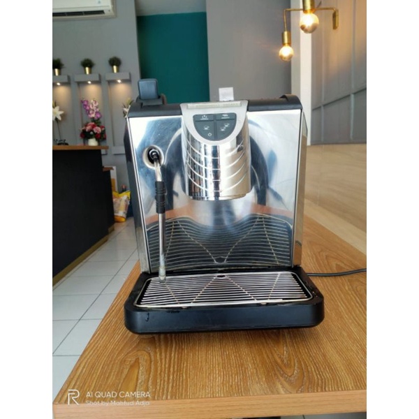 mesin kopi ex cafe merek simonelli