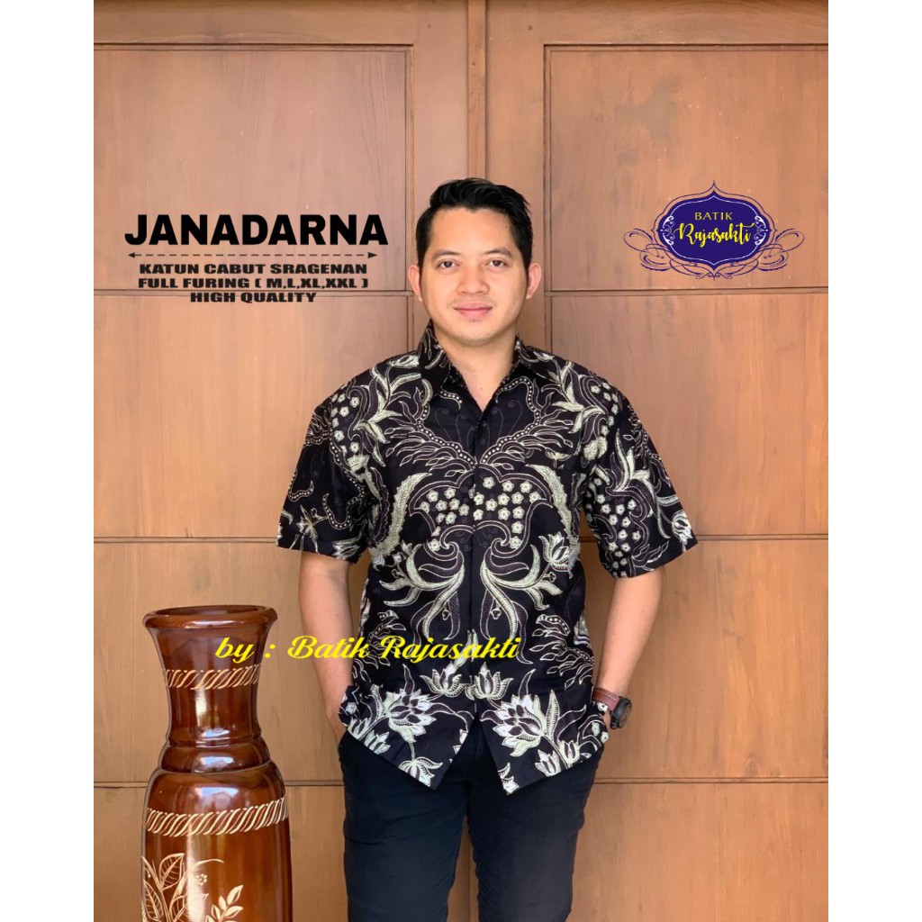 JANADRNA RAJASAKTI KEMEJA BATIK SOLO PRIA LENGAN PENDEK LAPIS FURING ATASAN BATIK PREMIUM MODERN KATUN HALUS BAHUWIRYA  BANAMITRA BANAMITRA PUTIH BANGSAWAN BAYU PUTRA BERLIAN BIRU BHARATAYUDA BIMASENA BIRENDRA BIRU INDAH BRAHMAKERTA BRAHMAKERTA MERAH BUDI